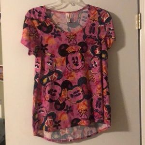 Lularoe classic tee